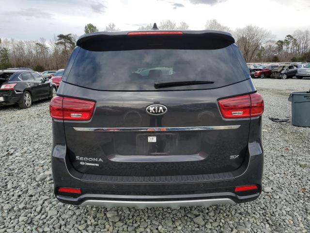 KNDMC5C17L6601157 - 2020 KIA SEDONA EX GRAY photo 6