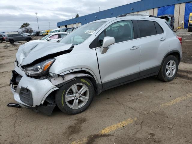 3GNCJLSB7LL127174 - 2020 CHEVROLET TRAX 1LT SILVER photo 1