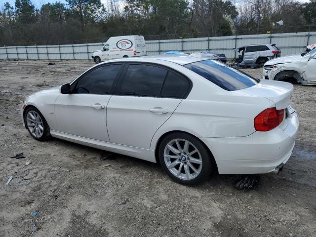 WBAPH77509NL85140 - 2009 BMW 328 I WHITE photo 2