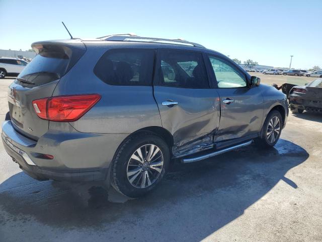 5N1DR2MN7HC641077 - 2017 NISSAN PATHFINDER S 灰色 照片 3