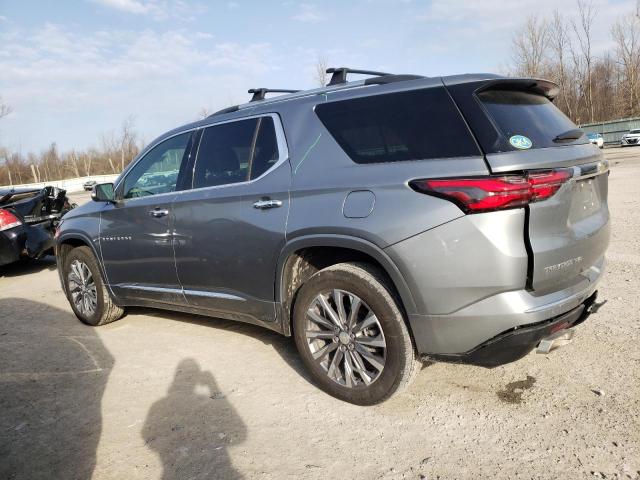 1GNEVKKWXPJ118265 - 2023 CHEVROLET TRAVERSE PREMIER GRAY photo 2