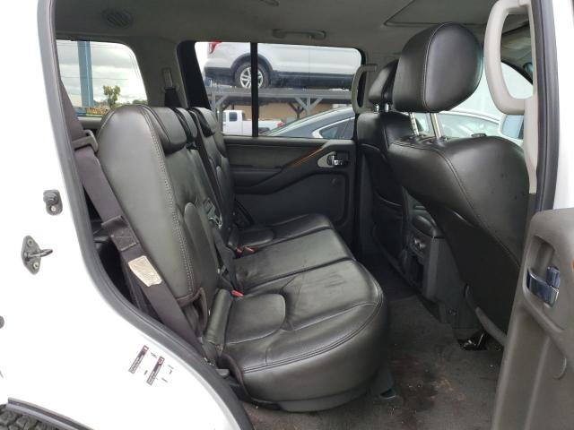 5N1AR18UX6C659844 - 2006 NISSAN PATHFINDER LE WHITE photo 10