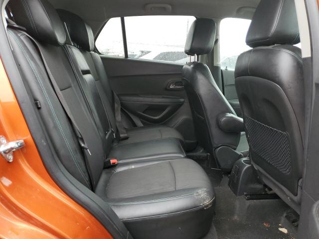 KL7CJLSB7FB144990 - 2015 CHEVROLET TRAX 1LT ORANGE photo 10