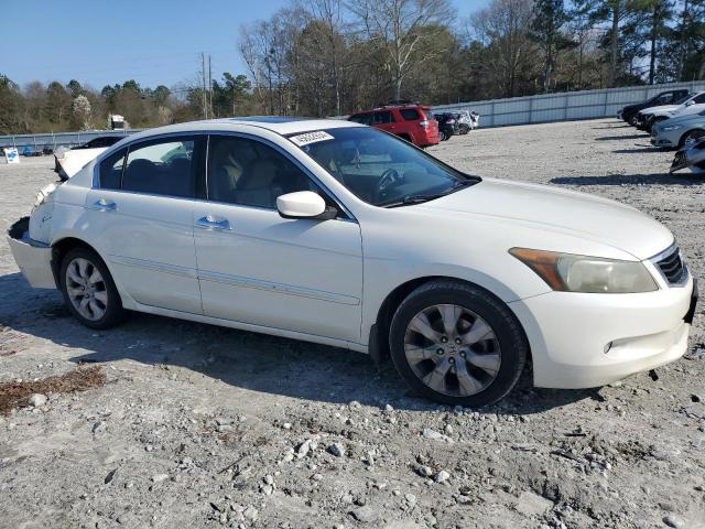 1HGCP36878A021393 - 2008 HONDA ACCORD EXL WHITE photo 4