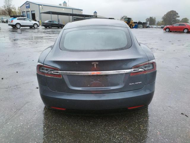 5YJSA1E26LF385169 - 2020 TESLA MODEL S Մոխրագույն լուսանկար 6