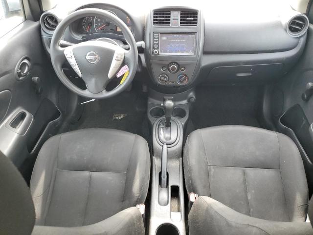 3N1CN7APXKL832635 - 2019 NISSAN VERSA S SILVER photo 8