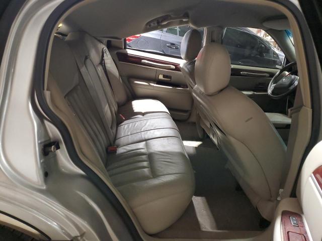 1LNHM81W64Y647949 - 2004 LINCOLN TOWN CAR EXECUTIVE SILVER photo 10