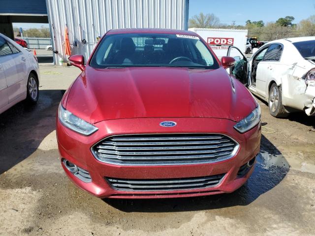 3FA6P0HD2GR350551 - 2016 FORD FUSION SE RED photo 5