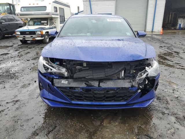 5NPLM4AG8NH081781 - 2022 HYUNDAI ELANTRA SEL BLUE photo 5