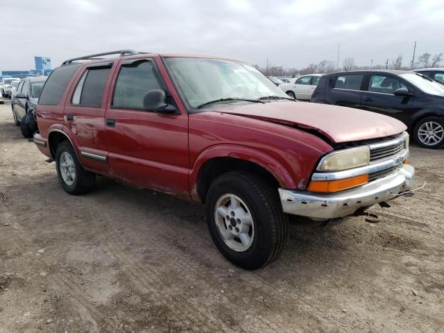 1GNDT13W0W2186027 - 1998 CHEVROLET BLAZER MAROON photo 4