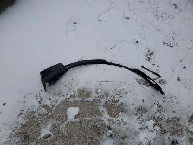 LRBFXBSA4KD017580 - 2019 BUICK ENVISION PREFERRED შავი ფოტო 13