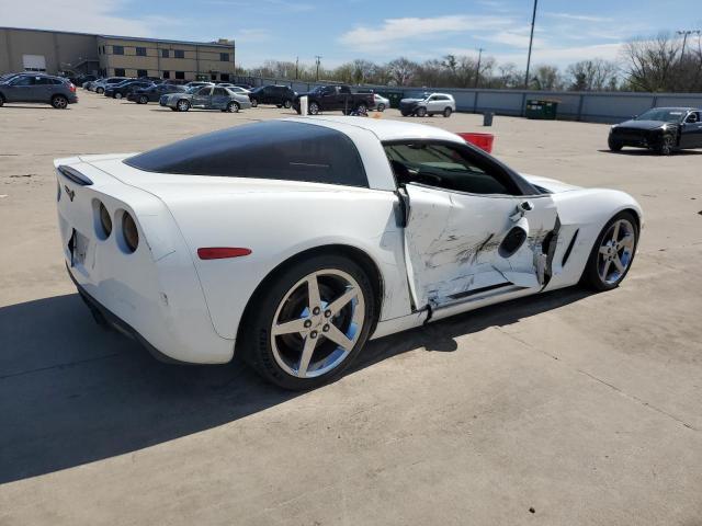 1G1YY26W485110236 - 2008 CHEVROLET CORVETTE WHITE photo 3