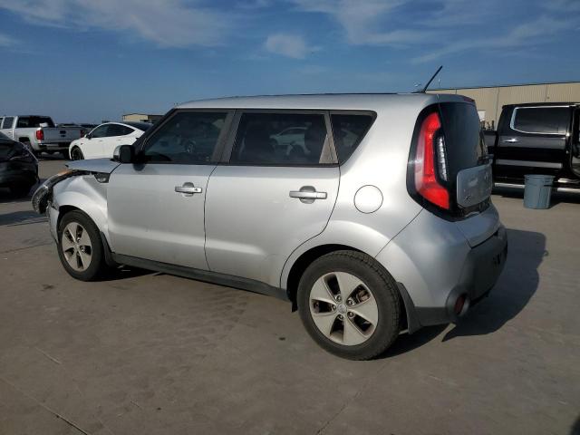 KNDJN2A23E7728086 - 2014 KIA SOUL SILVER photo 2