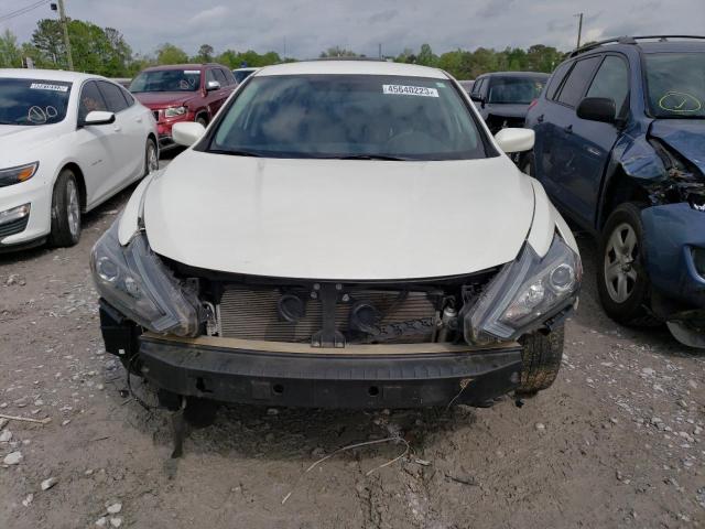 1N4AL3AP4JC140440 - 2018 NISSAN ALTIMA 2.5 WHITE photo 5