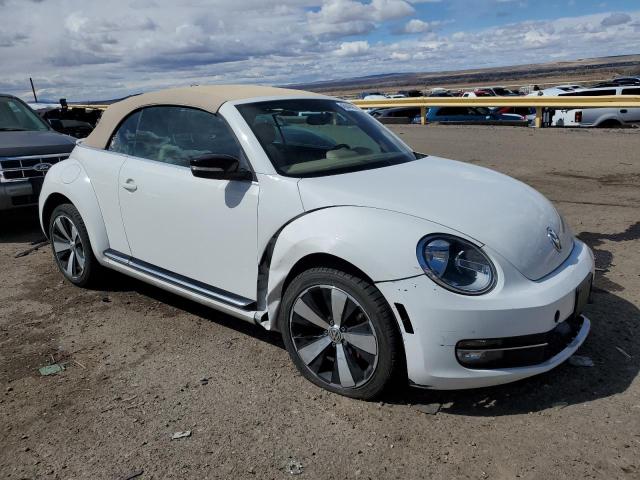 3VW7A7AT0DM817644 - 2013 VOLKSWAGEN BEETLE TURBO WHITE photo 4