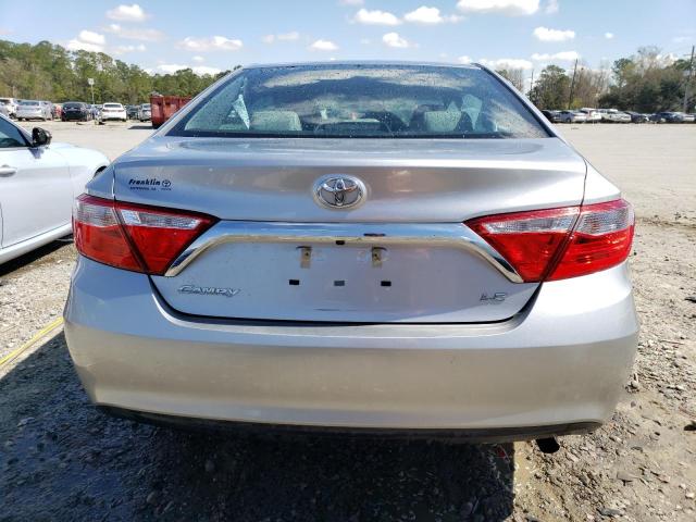 4T1BF1FK3FU918490 - 2015 TOYOTA CAMRY LE SILVER photo 6