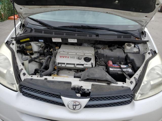 5TDZA22C14S016508 - 2004 TOYOTA SIENNA XLE WHITE photo 12