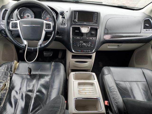 2A4RR8DG4BR677204 - 2011 CHRYSLER TOWN & COU TOURING L WHITE photo 8