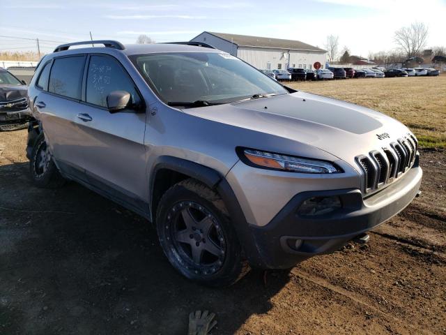 1C4PJMBX6JD598053 - 2018 JEEP CHEROKEE TRAILHAWK 银色 照片 4