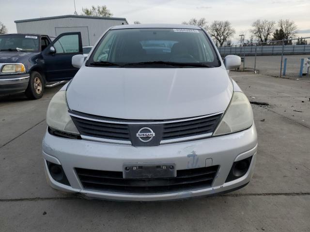 3N1BC13E08L407332 - 2008 NISSAN VERSA S SILVER photo 5