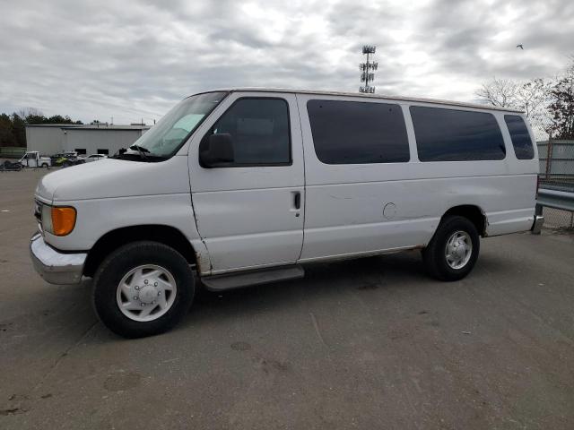 2004 FORD ECONOLINE E350 SUPER DUTY WAGON, 