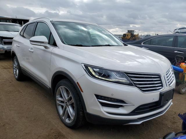 5LMCJ3D95JUL22141 - 2018 LINCOLN MKC RESERVE WHITE photo 4
