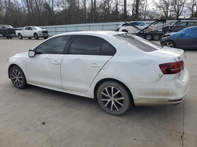 3VWDB7AJ6JM238524 - 2018 VOLKSWAGEN JETTA SE WHITE photo 2