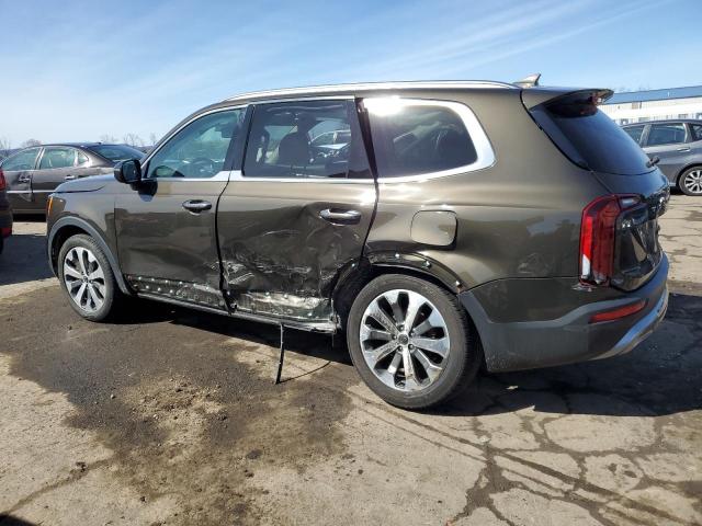 5XYP64HC7LG077174 - 2020 KIA TELLURIDE S GREEN photo 2