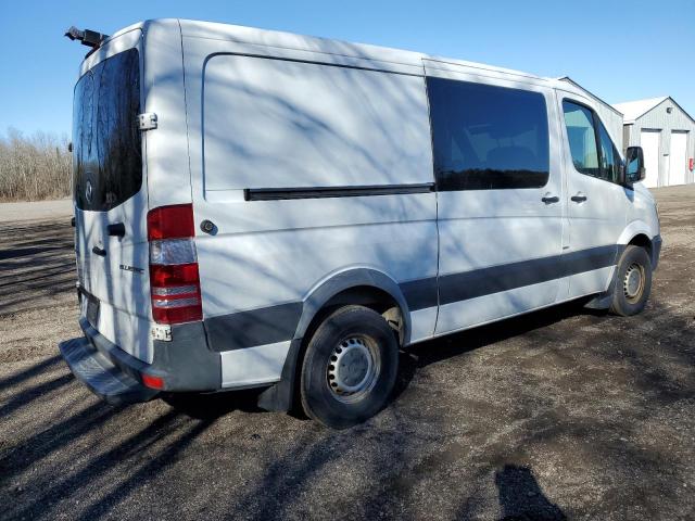 WD3BE7DC1F5973496 - 2015 MERCEDES-BENZ SPRINTER 2500 WHITE photo 3