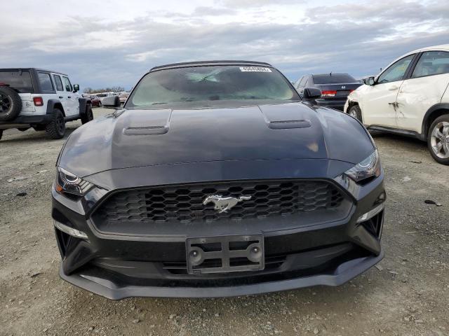 1FATP8UH3J5145289 - 2018 FORD MUSTANG BLACK photo 5