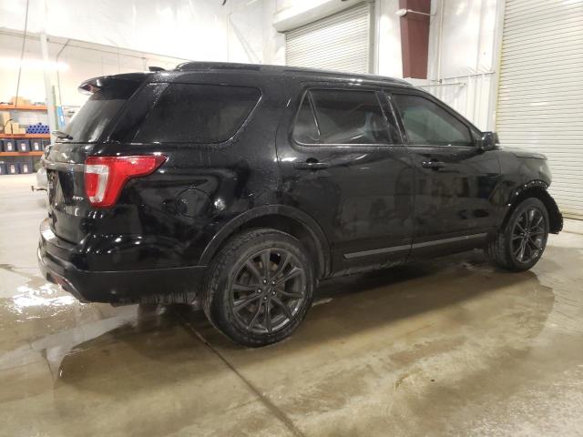 1FM5K8D86HGA10142 - 2017 FORD EXPLORER XLT BLACK photo 3