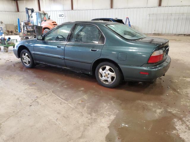 1HGCD5535TA179525 - 1996 HONDA ACCORD LX GREEN photo 2