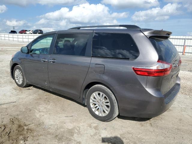 5TDYZ3DC2HS845682 - 2017 TOYOTA SIENNA XLE SILVER photo 2