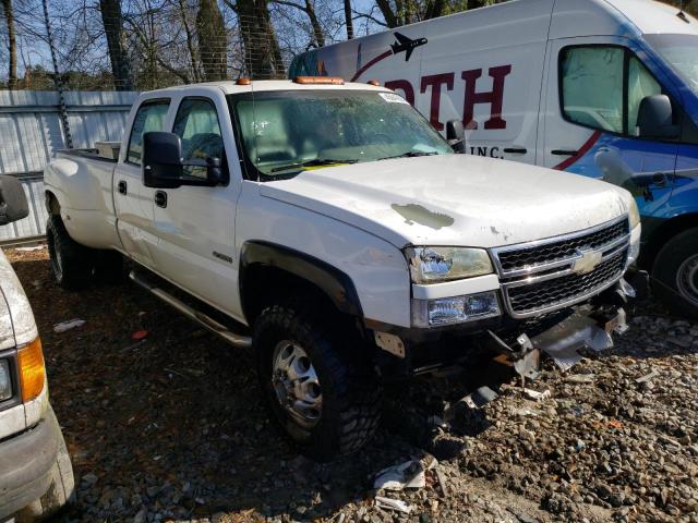 1GCJC33U96F183545 - 2006 CHEVROLET SILVERADO C3500 WHITE photo 4