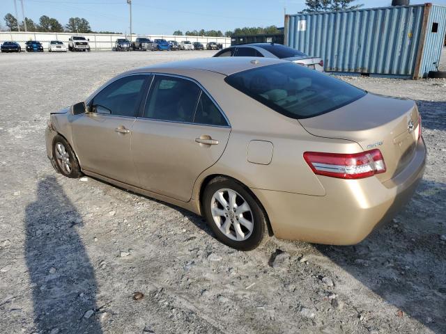 4T1BF3EK5BU123934 - 2011 TOYOTA CAMRY BASE GOLD photo 2