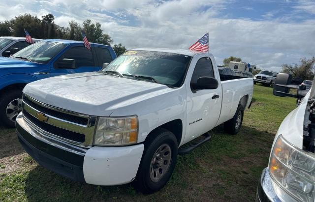 1GCPCPEX6AZ157789 - 2010 CHEVROLET SILVERADO C1500 WHITE photo 2