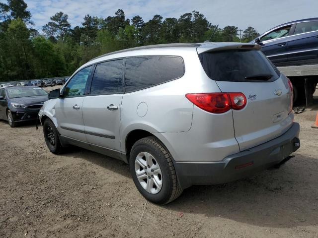 1GNKREED2BJ373956 - 2011 CHEVROLET TRAVERSE LS SILVER photo 2