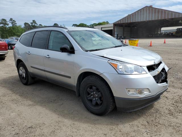 1GNKREED2BJ373956 - 2011 CHEVROLET TRAVERSE LS SILVER photo 4