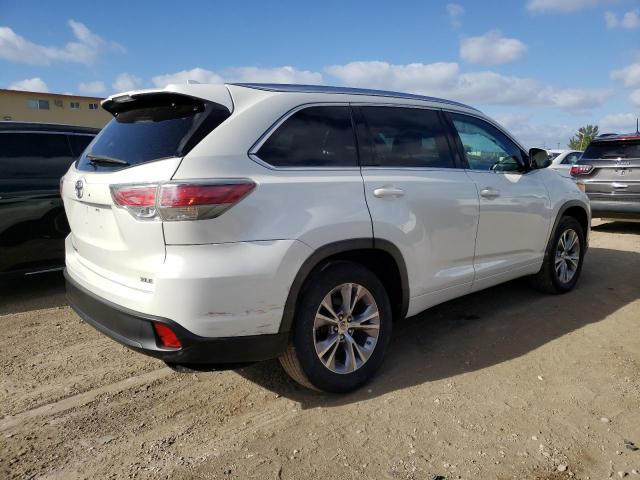 5TDKKRFH8FS066094 - 2015 TOYOTA HIGHLANDER XLE WHITE photo 3