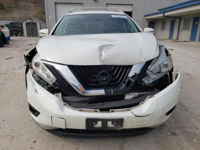 5N1AZ2MH5GN132556 - 2016 NISSAN MURANO S WHITE photo 5