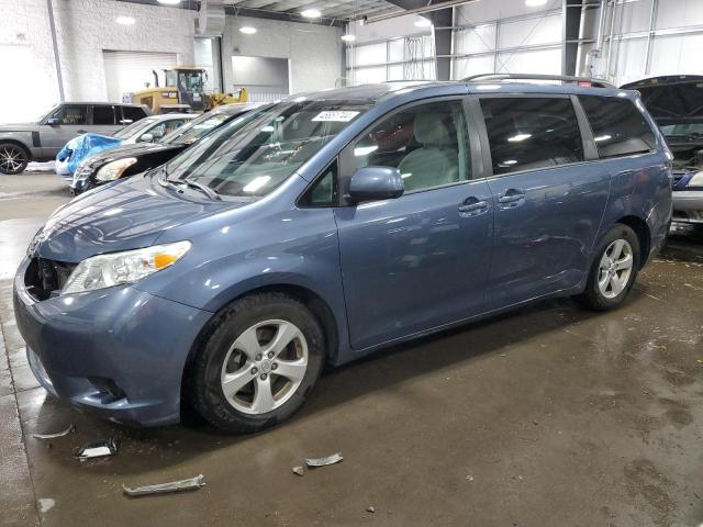 2015 TOYOTA SIENNA LE, 