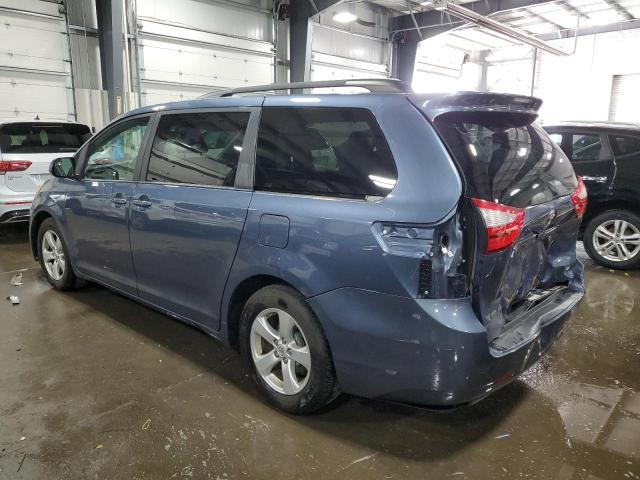 5TDKK3DC4FS537534 - 2015 TOYOTA SIENNA LE BLUE photo 2