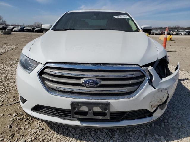 1FAHP2E82HG144537 - 2017 FORD TAURUS SEL WHITE photo 5