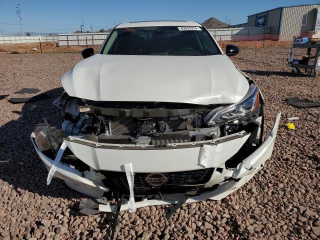 1N4BL4CV7NN300486 - 2022 NISSAN ALTIMA SR WHITE photo 5