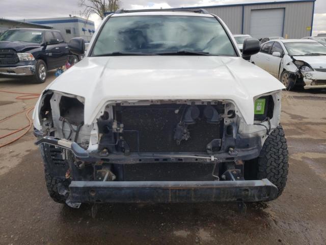 JTEBU14R780130442 - 2008 TOYOTA 4RUNNER SR5 WHITE photo 5