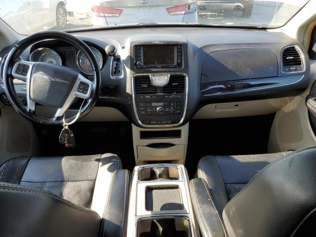 2C4RC1BG6DR631930 - 2013 CHRYSLER TOWN & COU TOURING შავი ფოტო 8