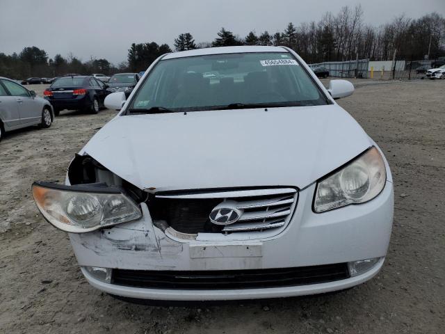 KMHDU4AD4AU008669 - 2010 HYUNDAI ELANTRA BLUE WHITE photo 5