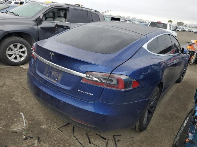 5YJSA1E24LF361856 - 2020 TESLA MODEL S ლურჯი ფოტო 3