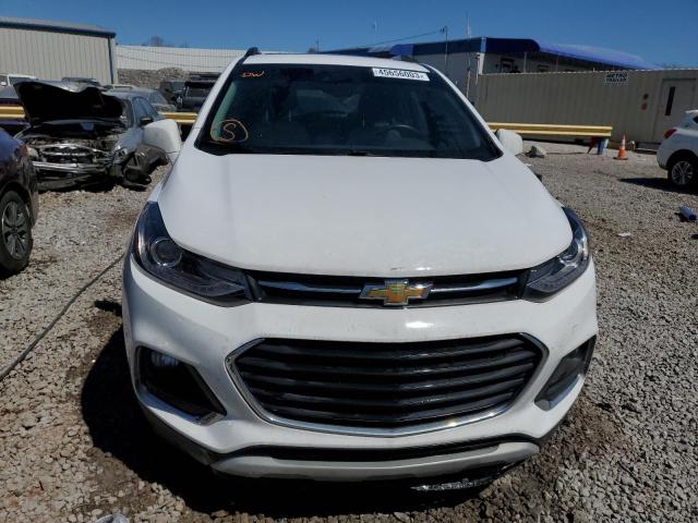 3GNCJMSB2JL416157 - 2018 CHEVROLET TRAX PREMIER WHITE photo 5