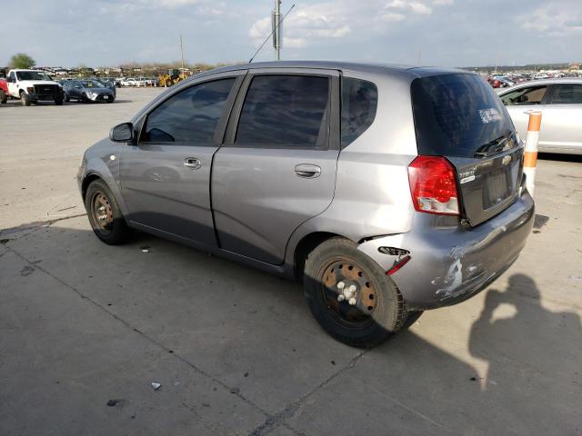 KL1TD66618B110479 - 2008 CHEVROLET AVEO BASE SILVER photo 2